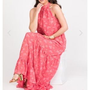 Blue door boutique halter coral maxi dress size medium